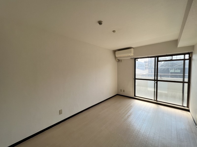 フローラル行徳 リビング