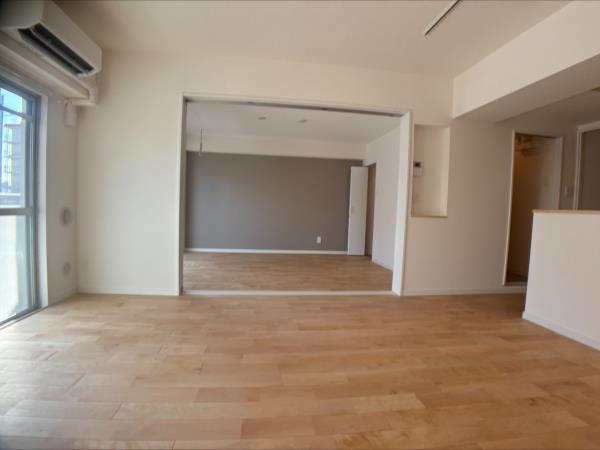 ＥＶＥＲＴＯＷ　Ｃｏｌｏｒｅ　ＳＥＮＧＥＮＤＡＩ リビング