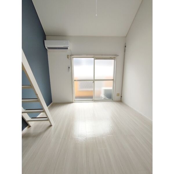 Live津田沼 リビング