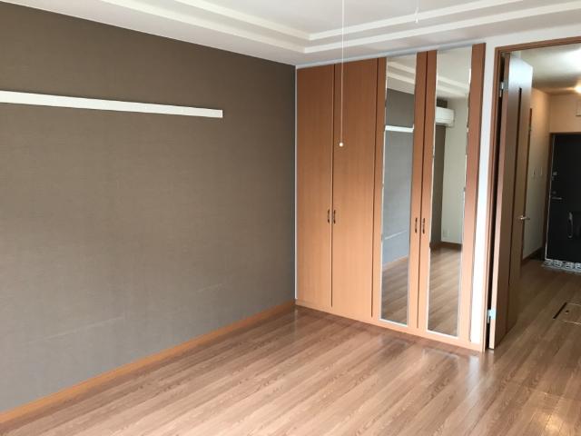 ルミエール102号室 洋室