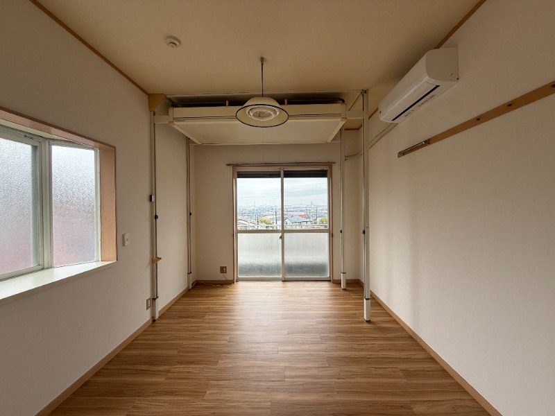 サンミッシェル 2面採光※可動ベットは使用不可