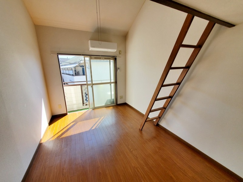 第6シティハイム リビング