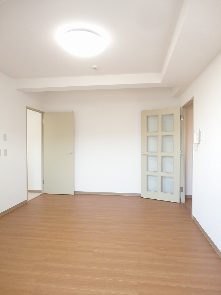 横浜南ダイカンプラザＣｉｔｙ307号室 リビング