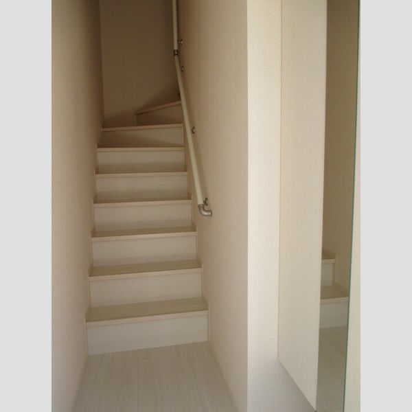 フェリス　B棟 玄関