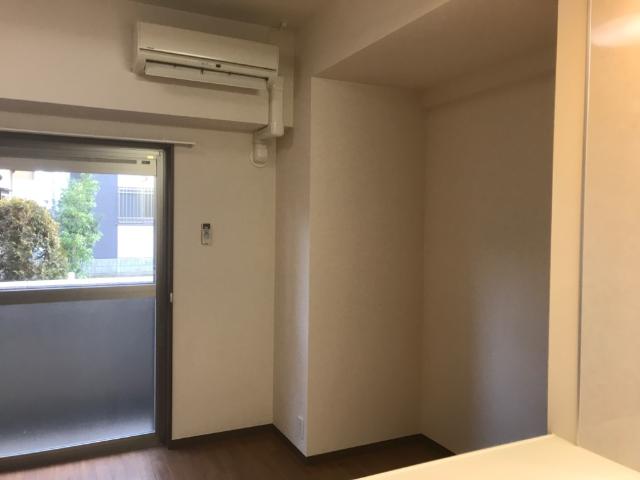 Ｃｈａｔｅａｕ　ｌｉｅｎ(シャトーリアン)102号室 リビング