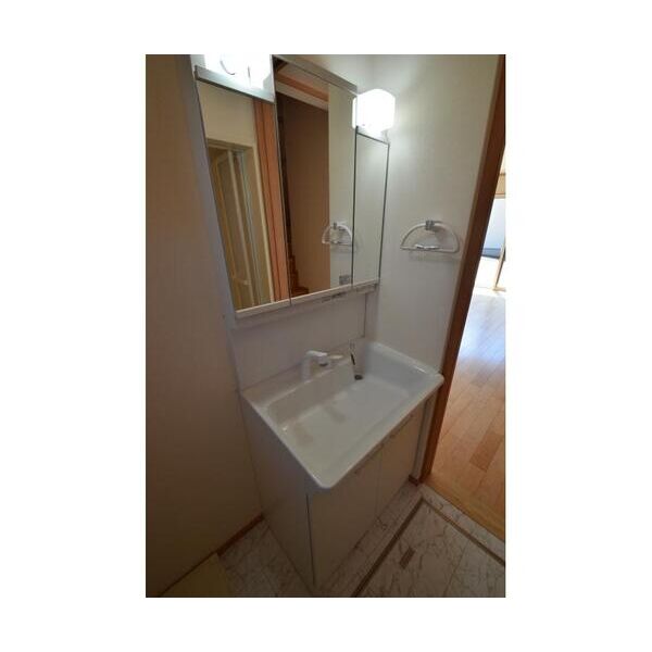 フォレストリーフ西大宮B棟 洗面