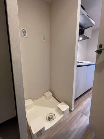 プライムメゾン千葉新町0503号室 同建物別部屋の参考画像