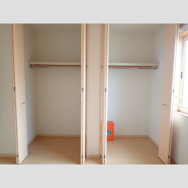 プリーマヴェール　B202号室 クローゼット