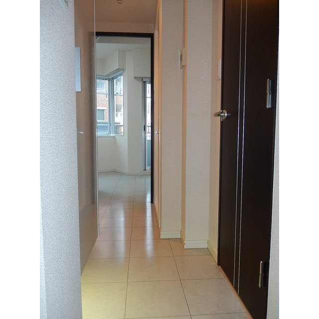 REV REFAYS-MANA303号室 廊下