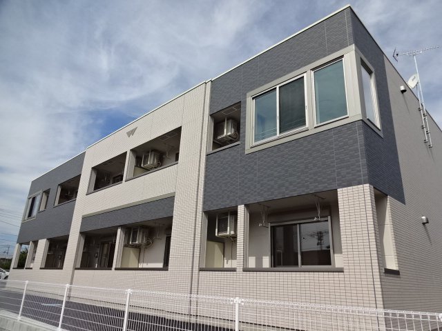 ブラッサムコート 外観写真（昼）