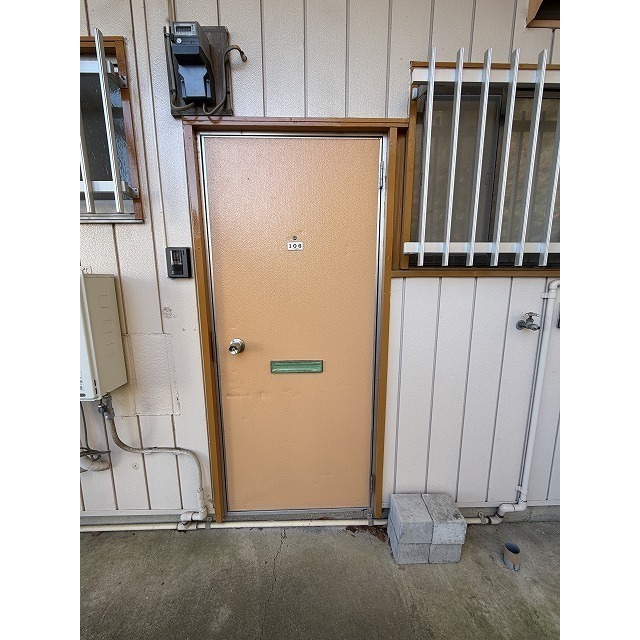 コーポヤマシタ106号室 玄関