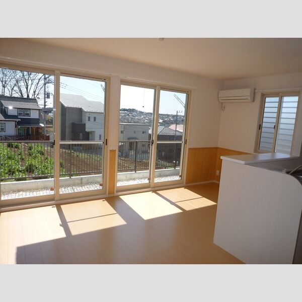 クロノス リビング