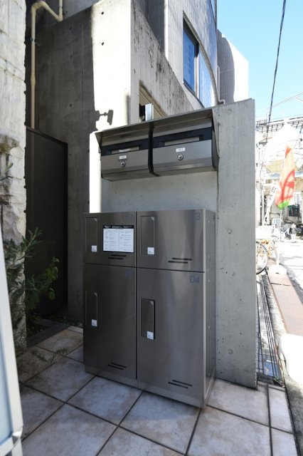 ＭＯＤＵＬＯＲ阿佐谷南3階 宅配BOX