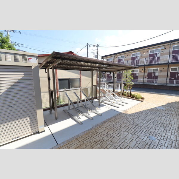 ファミリア蘇我 駐輪場