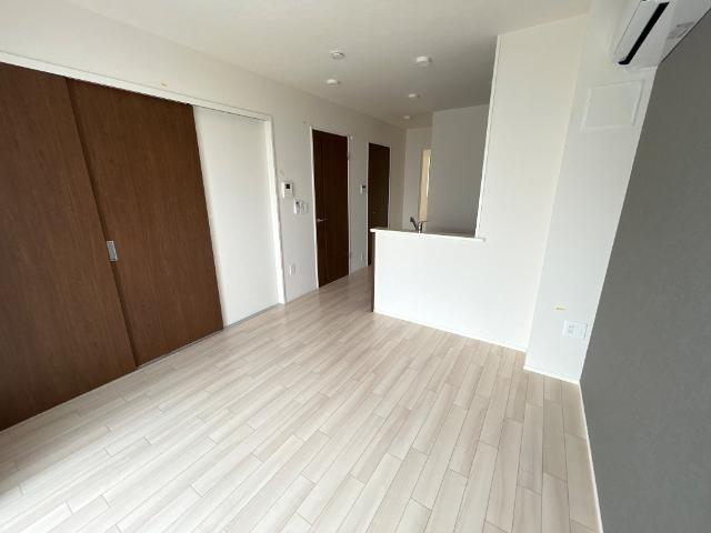 キャメロット八王子205号室 リビング