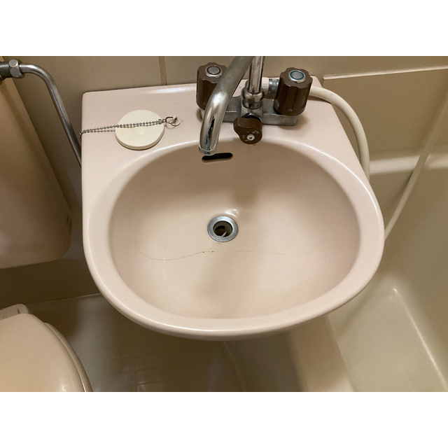 レチナオーミヤ204号室 内観