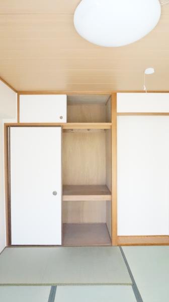 ニューハイツ豊島園2階 リビング