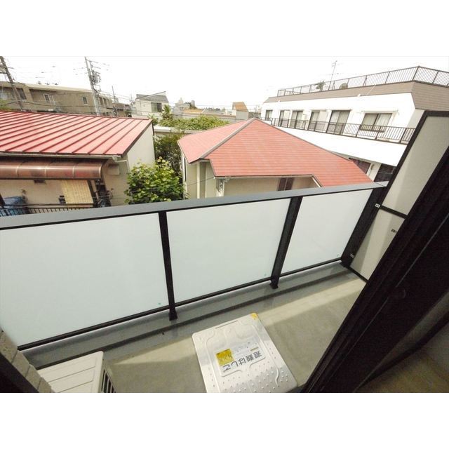 RISO･NAKANO302号室 南面バルコニー♪