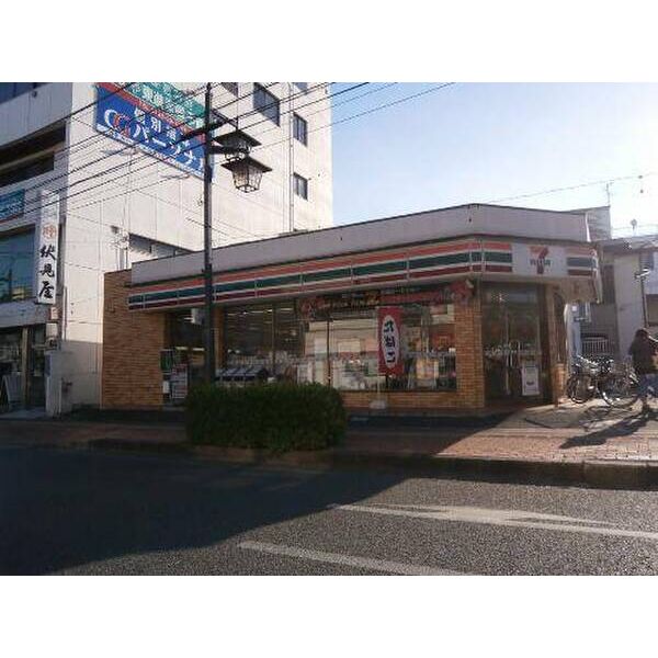 プレミール・オオスミ 周辺