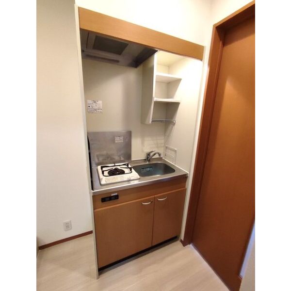 メゾンブルーム キッチン