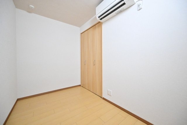 ＣＥＮＴＲＡＬ　ＧＡＲＤＥＮ　ＲＥＳＩＤＥＮＣＥ　ＴＯＫＹＯ2階 洋室1
