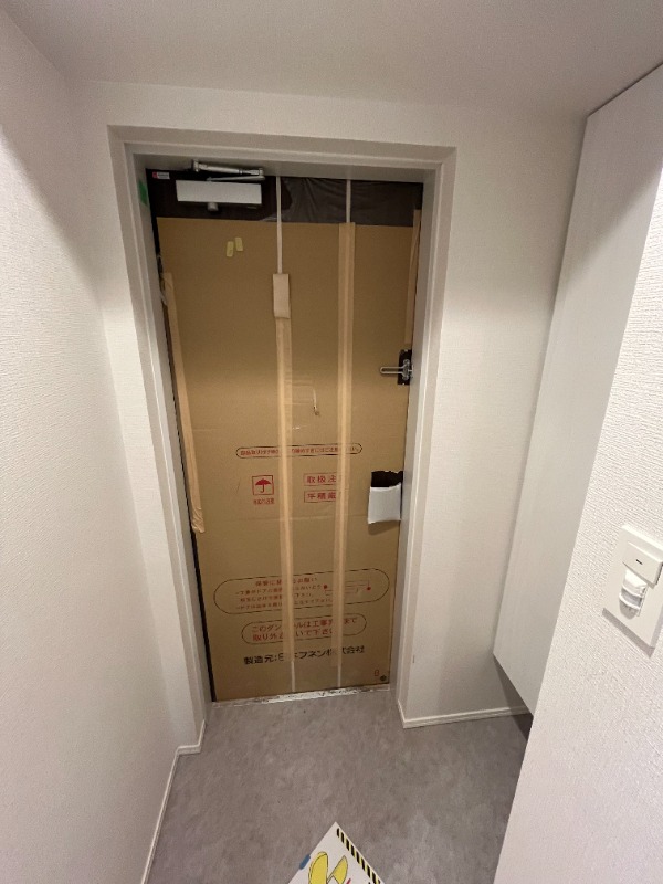 ルフォンリヴェント板橋西台5階 玄関