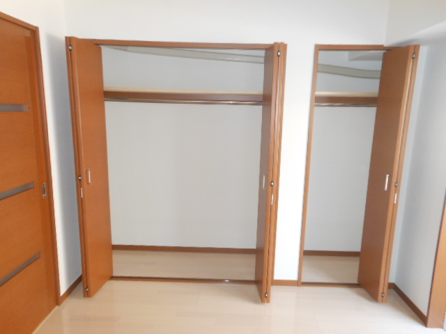 マリンコート富士見 収納