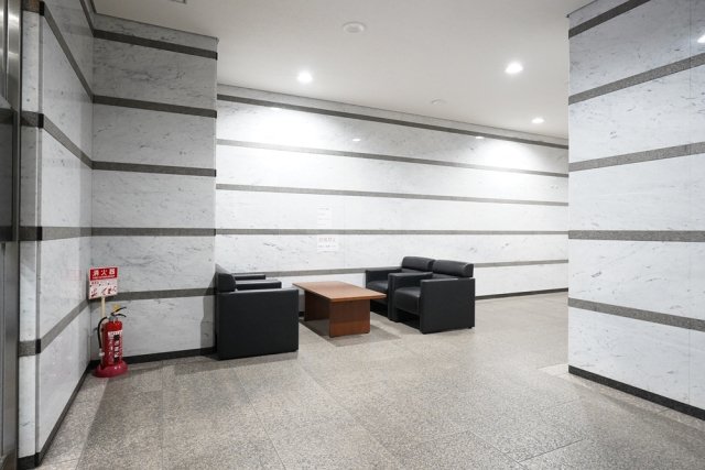 パーク・ノヴァ綱島4階 エントランス