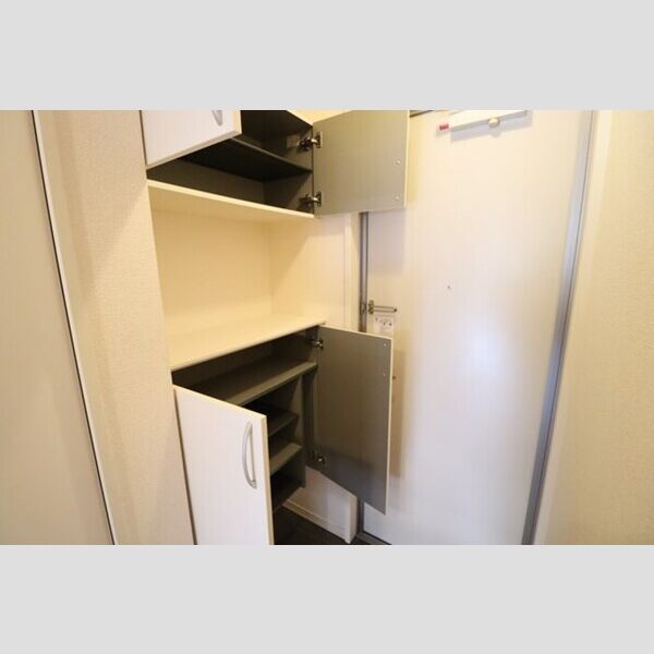 リーベン202号室 シューズボックス