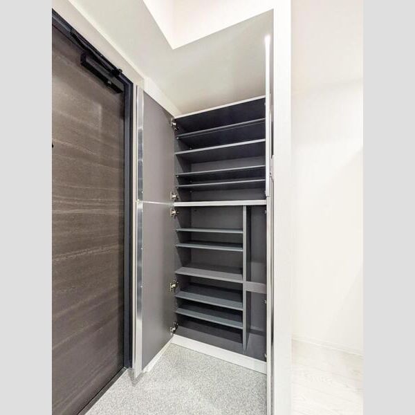 Alivis船橋East.WestEast1106号室 リビング