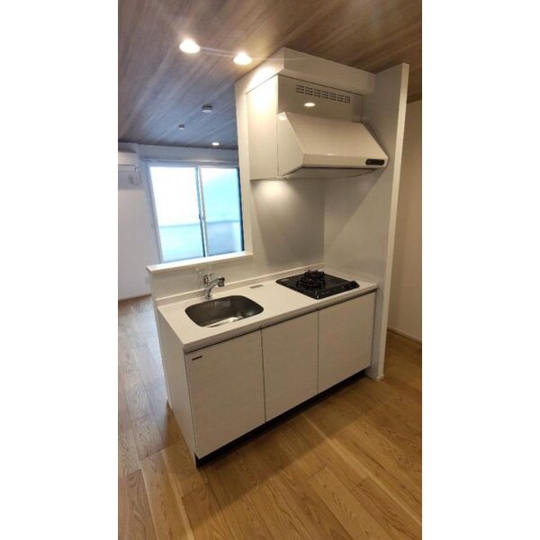 Wood Crest 天沼 Residence301号室 キッチン