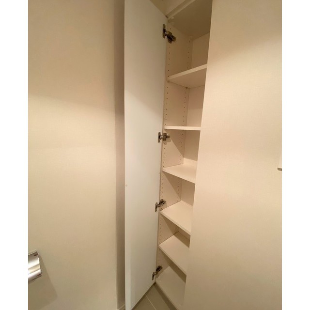 ザ・パークハビオ横浜山手301号室 同建物別部屋の参考画像