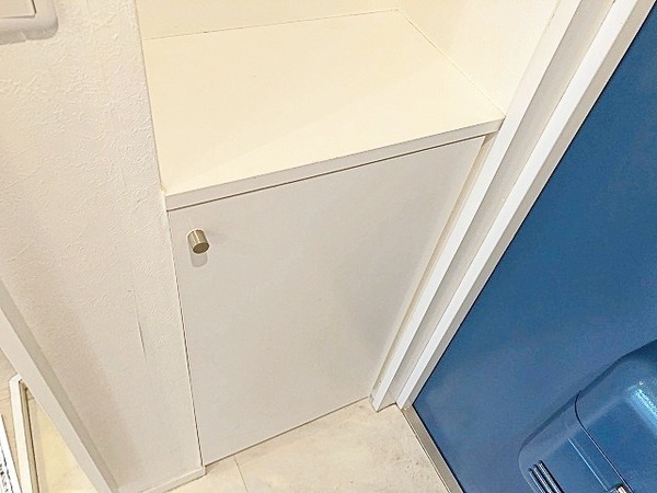 ヴァンベール101号室 玄関