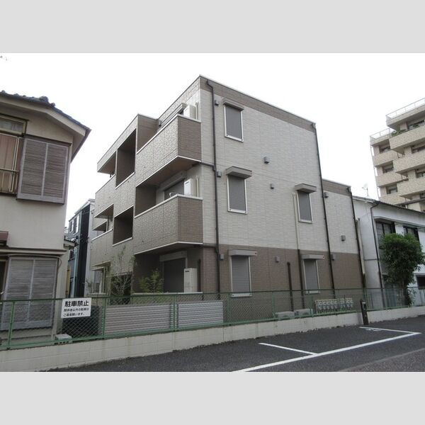 アンジュール坂下の外観画像