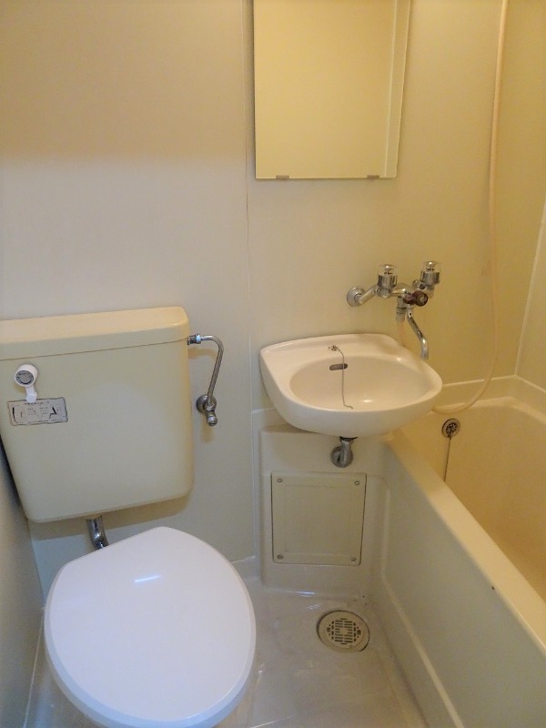 コスモハウスＢ－６(B-006) バス