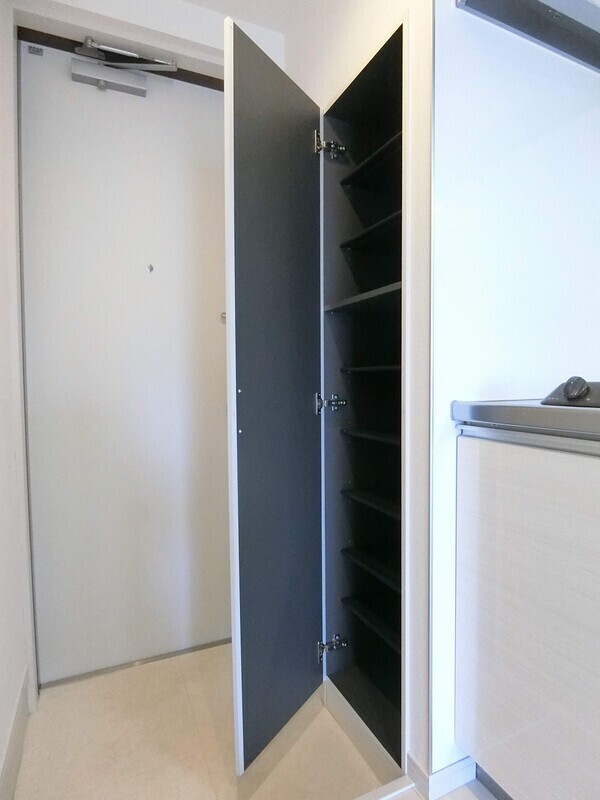 リブリ・サニーグレイス 収納