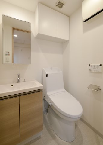 SYFORME KANNAI1003号室 ※同タイプ参考写真です（カラータイプが異なる場合がございます）