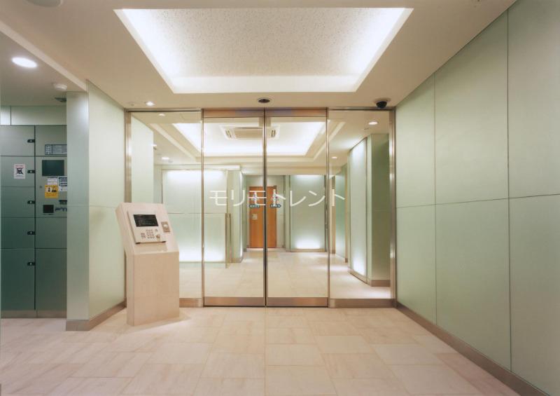 ピアース乃木坂地下1階 エントランス