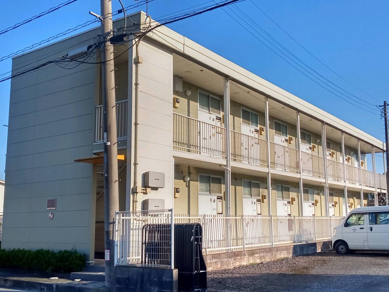 レオパレスレ・カトルーユの外観画像