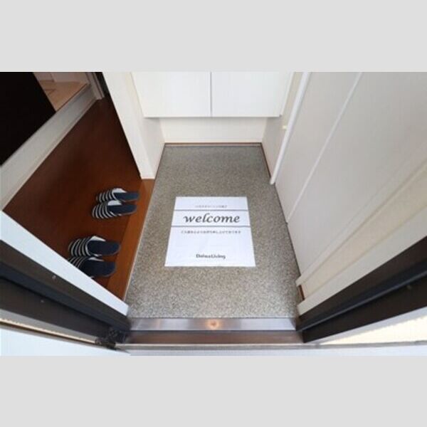 ラマージュおおたかの森201号室 玄関