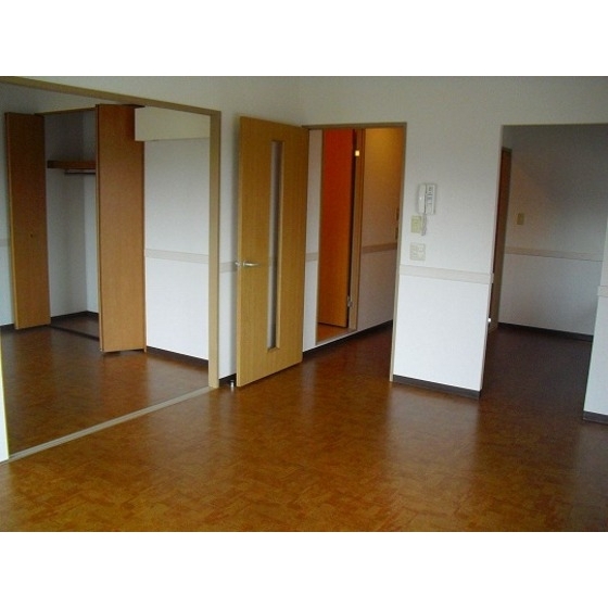 マノワール 内観