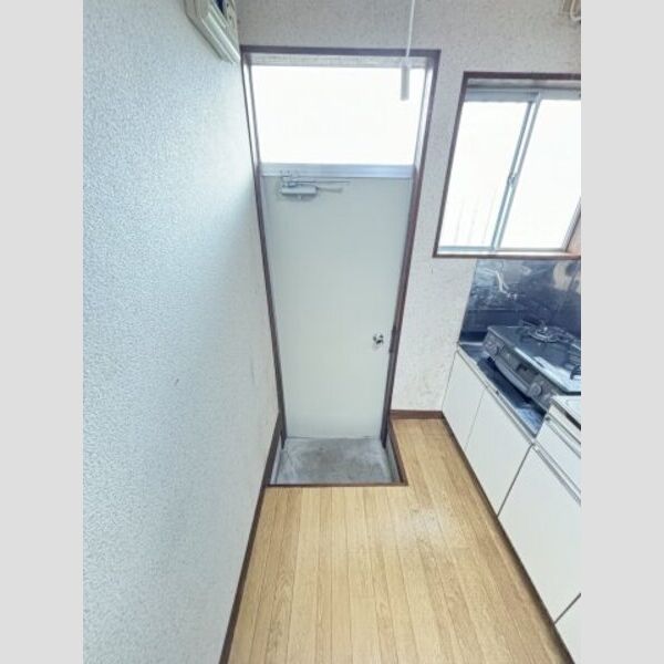 T・Aハイツ205号室 玄関