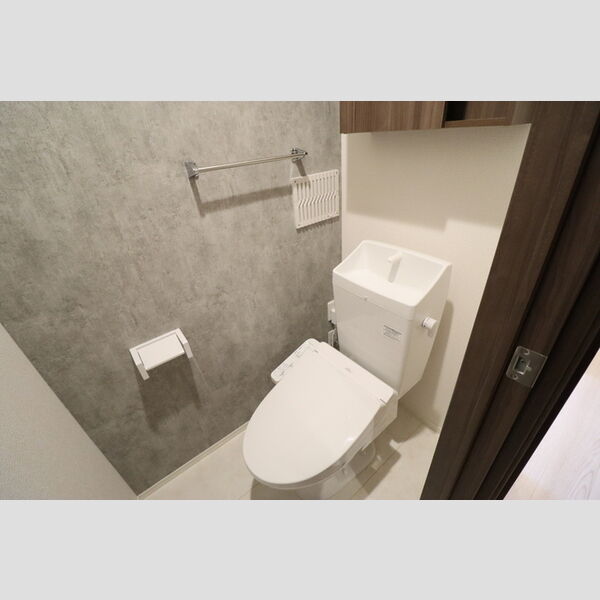 D-ROOM本町1丁目302号室 温水洗浄暖房便座