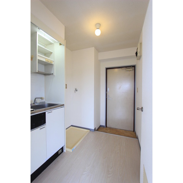 タチバナビル206号室 玄関