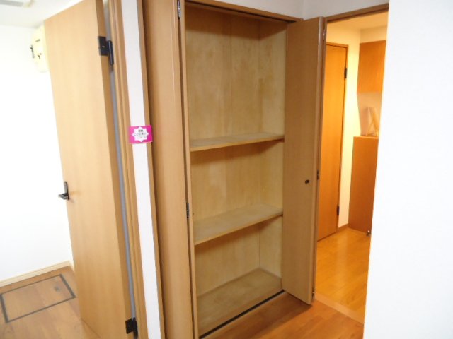 ロジュマンⅡ 収納