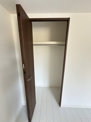 ベイルーム金沢西柴101号室 収納