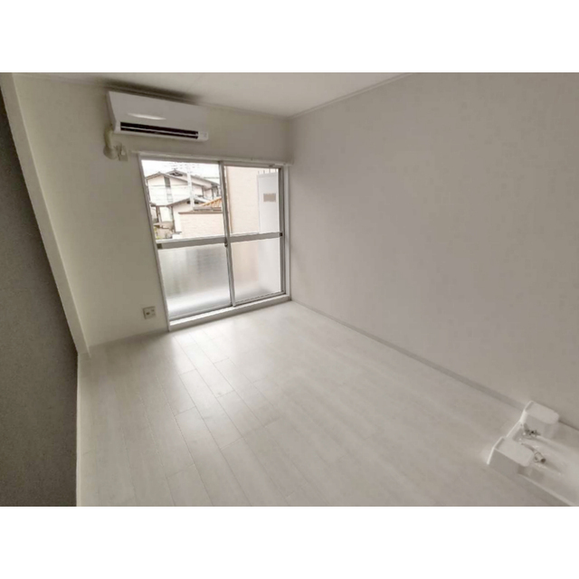 小手指シティハイツ208号室 内観