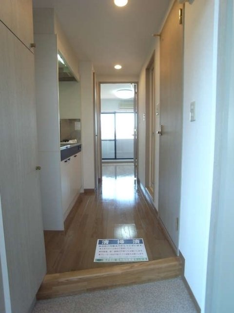 菱和パレス品川島津山 玄関