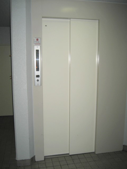 ポートウエスト0402号室 エレベーター　※現況優先
