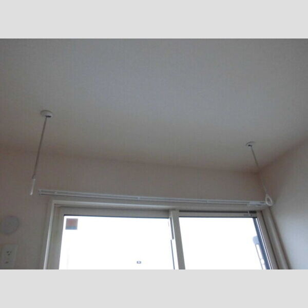 アーブルヴィラ302号室 室内物干し